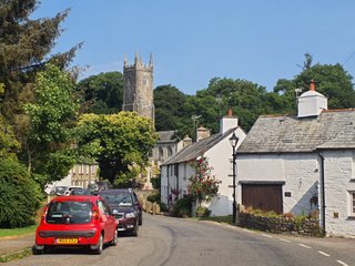 The church at Altarnun surrounded by house